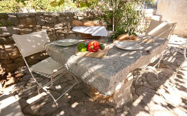 Maja Stone House Villa Kornic Bagian luar foto