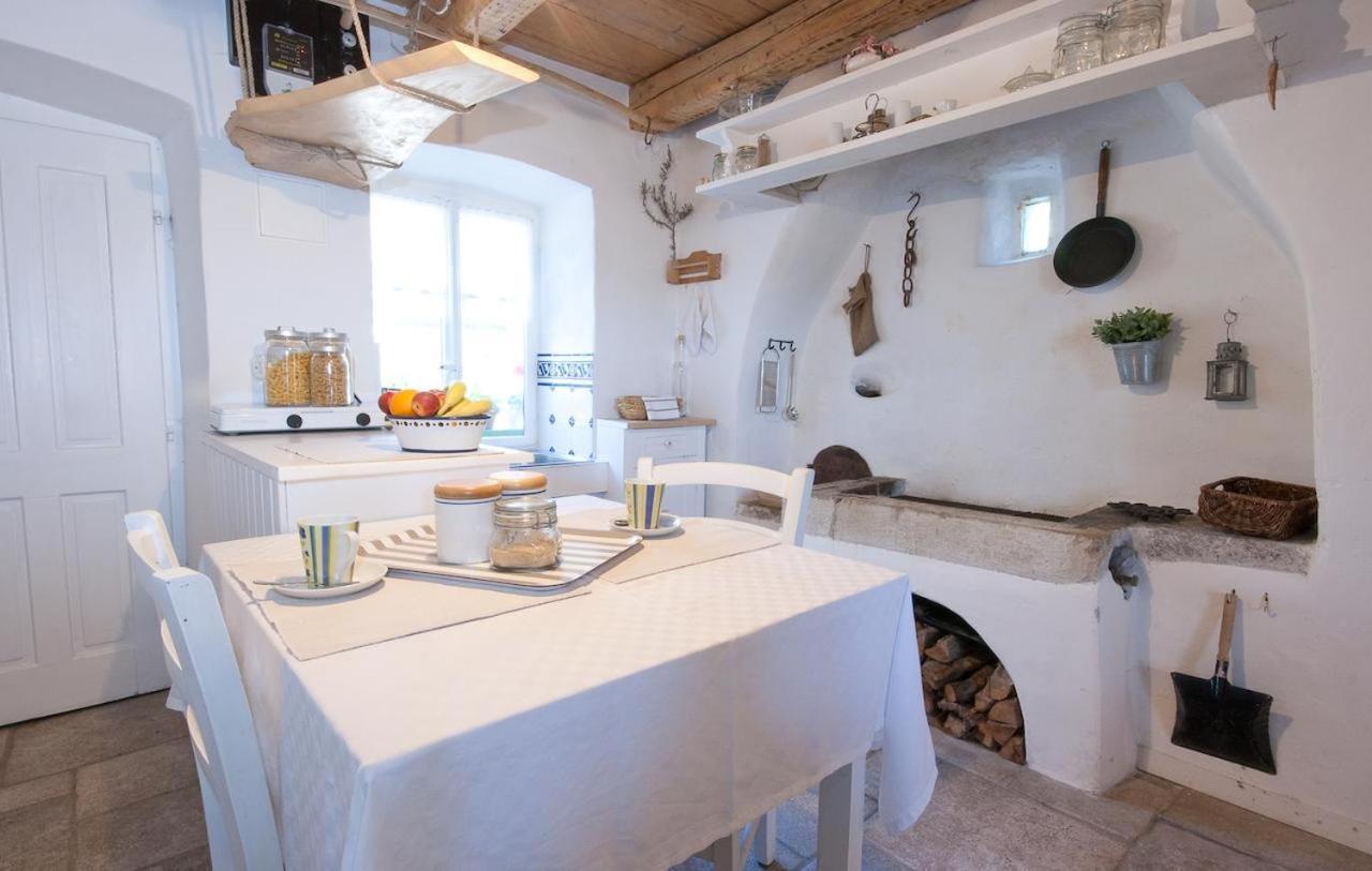 Maja Stone House Villa Kornic Bagian luar foto
