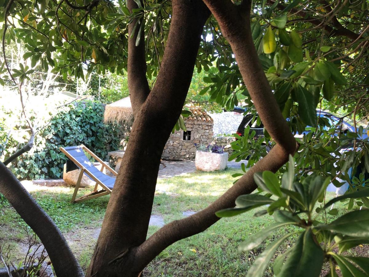Maja Stone House Villa Kornic Bagian luar foto